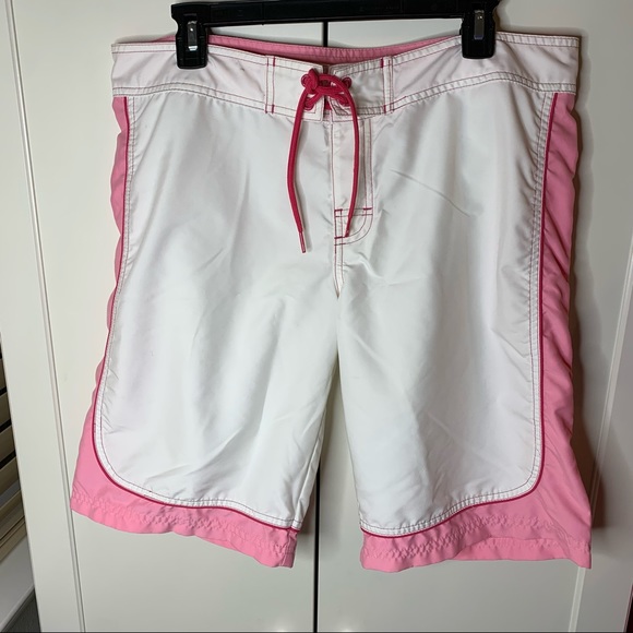 Junior’s Lilu Bermuda Board Shorts - Picture 1 of 11